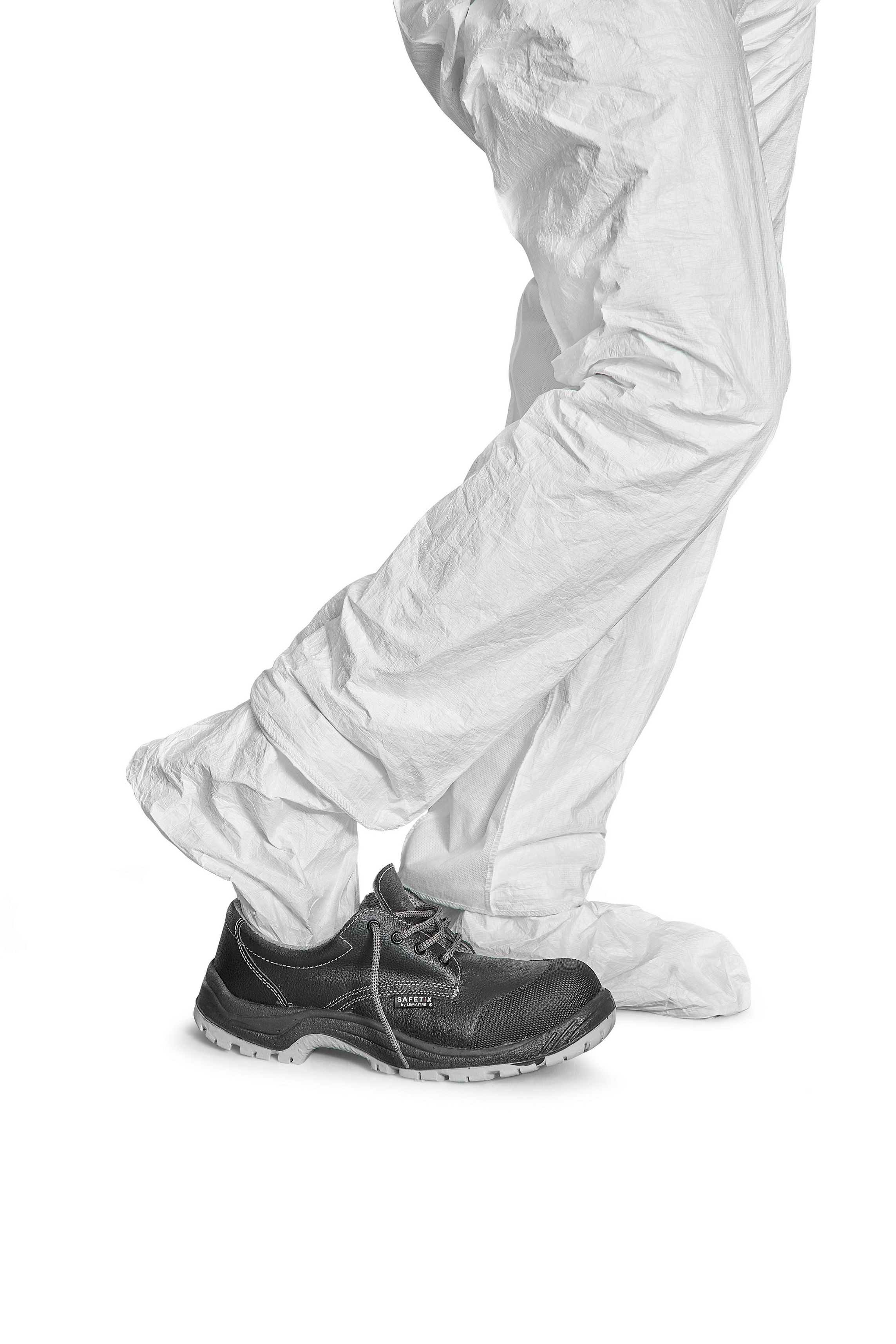 DuPont launches coverall for gigafactory workers