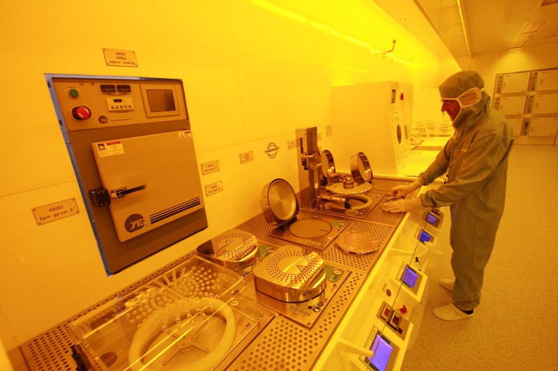 Groundwork for next-gen microchips