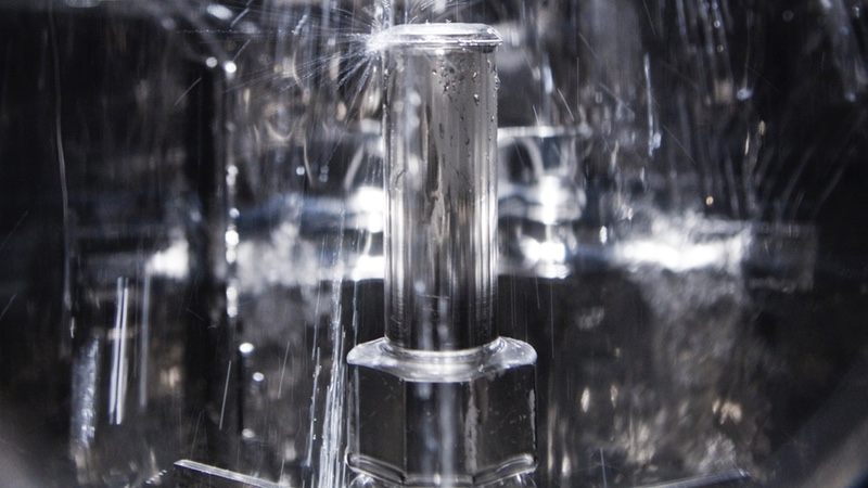 Periodic rinse could be integrated into the cleaning step when a detergent is used prior disinfection