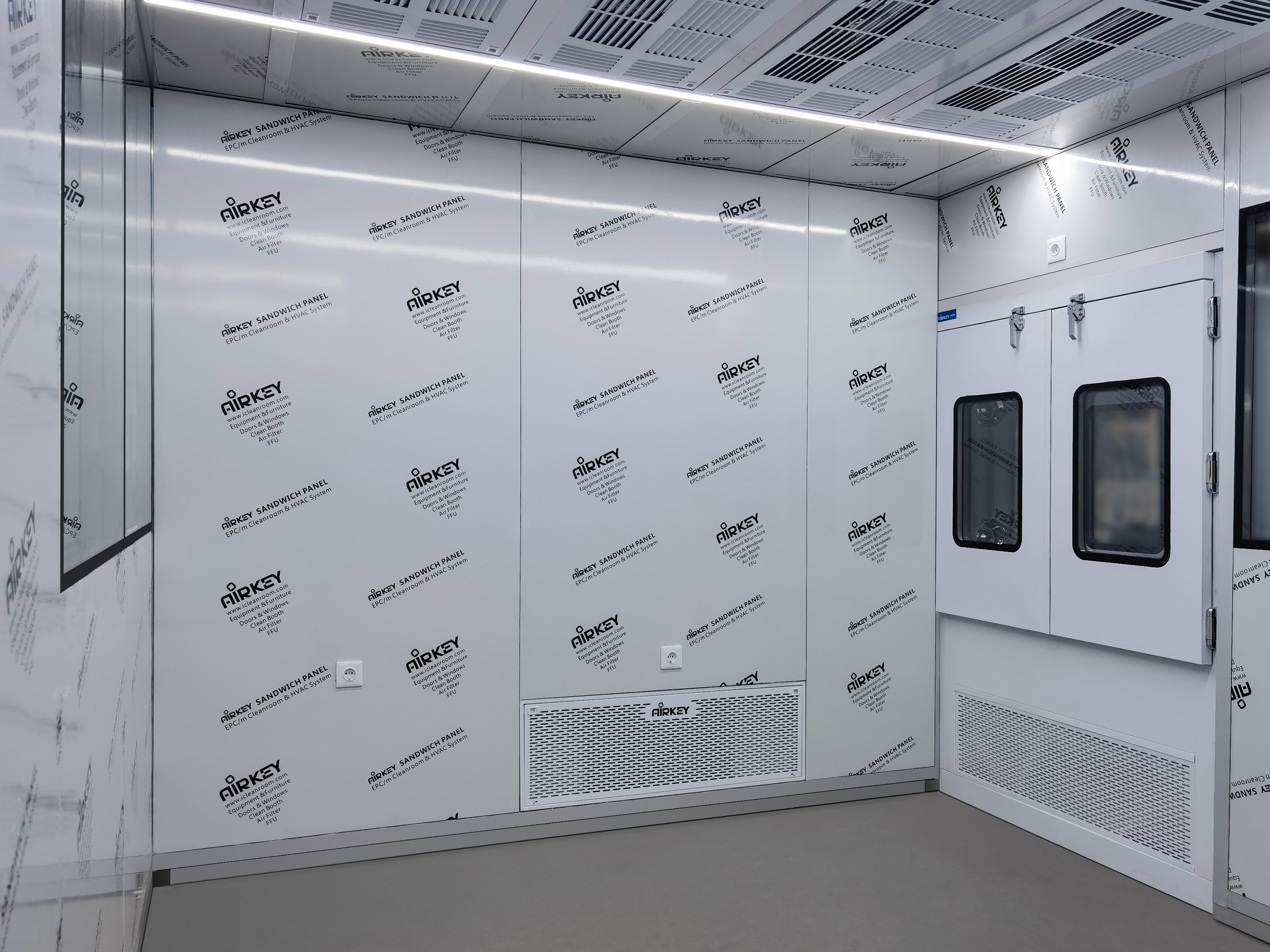 Modular cleanroom for laser head repair: bright and efficient