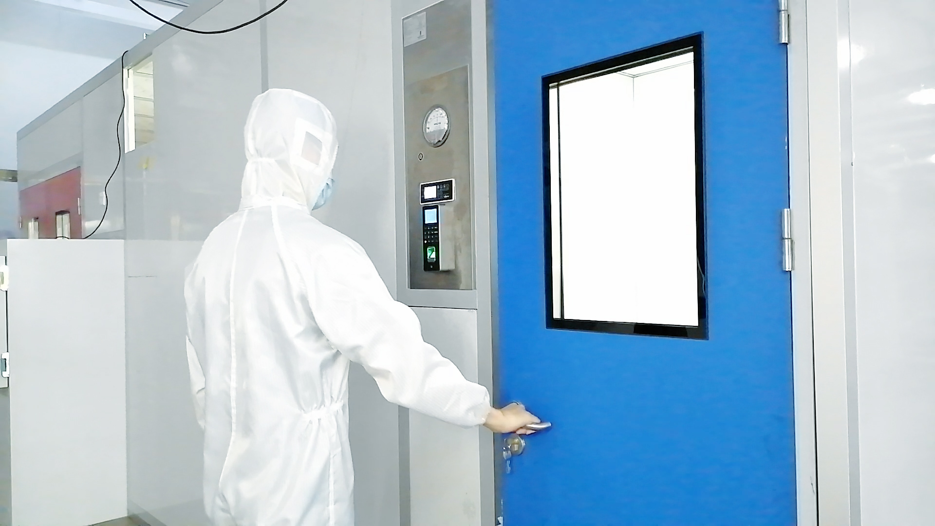 Modular cleanroom for optical inspection