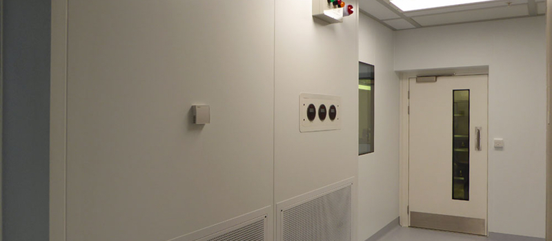 ISO 5 cleanroom with return air