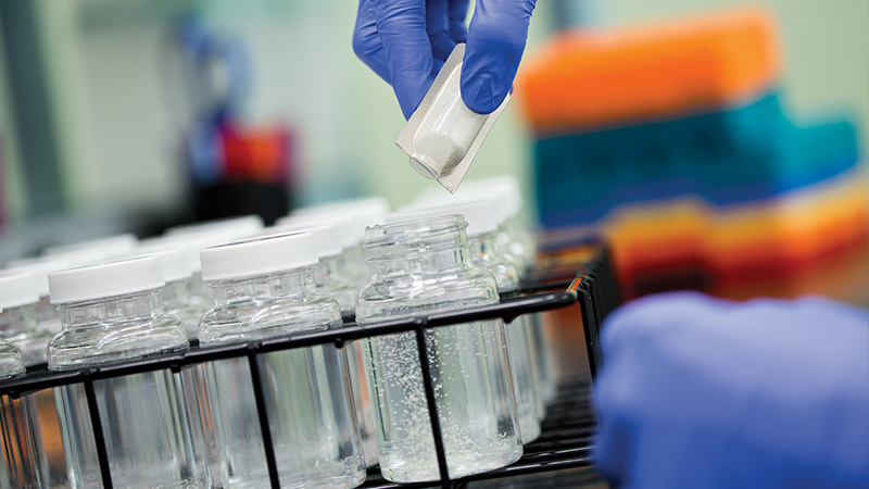 Pseudalert: A one-day test method for P. aeruginosa