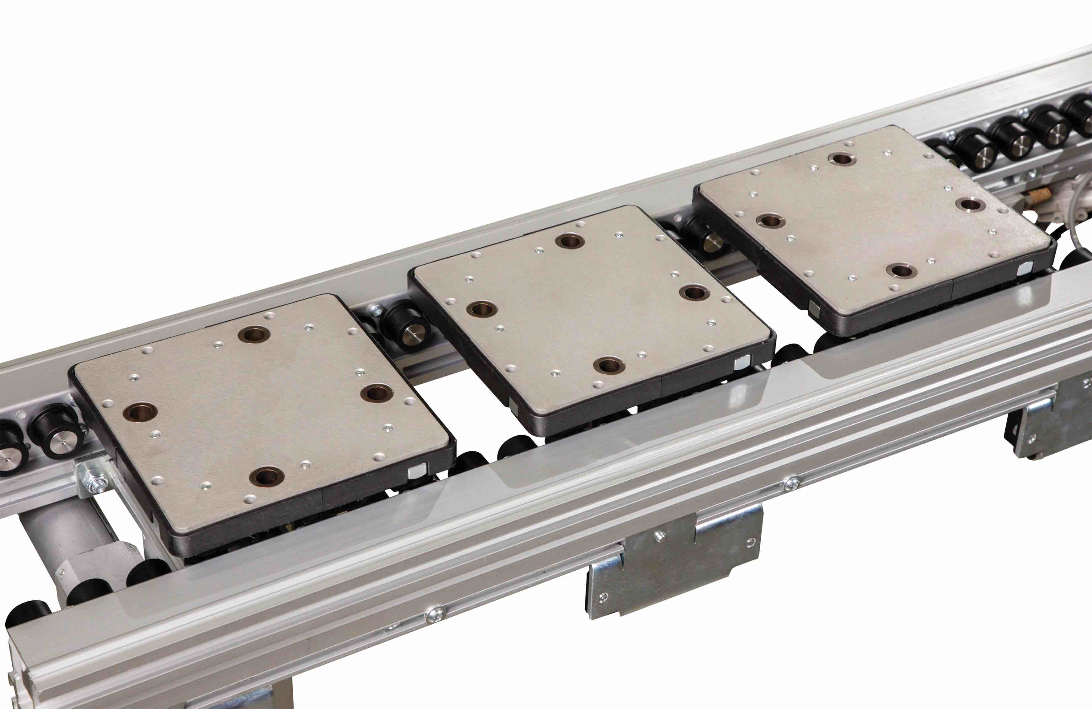 The basics of using conveyors in a cleanroom