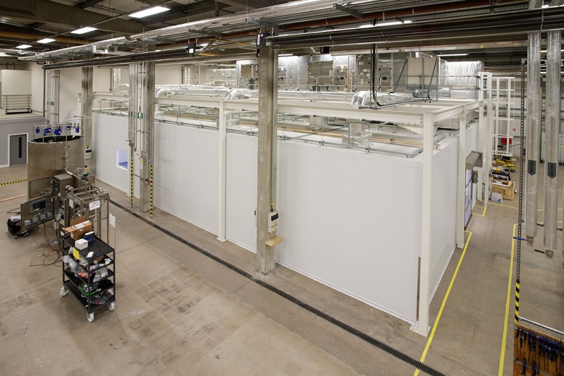 Turnkey solution for a bespoke cleanroom